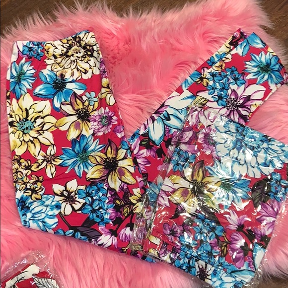 spring leggings 2021 | best leggings | i ❤️flowers - Picture 3 of 4